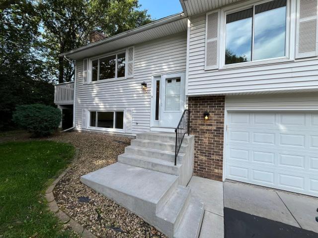 1725 W 140th Street Burnsville MN 55337 - MLS# 6788616