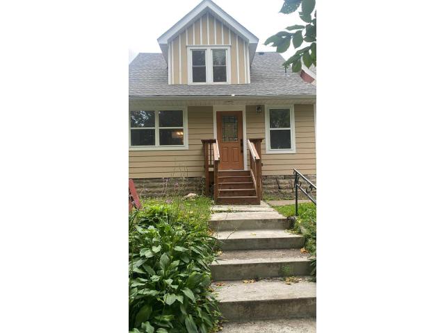 685 Hyacinth Avenue E Saint Paul MN 55106 - MLS# 6788964