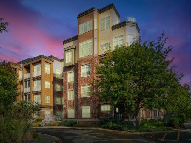2550 38th Avenue NE Unit 112 Minneapolis MN 55421 - MLS# 6789008
