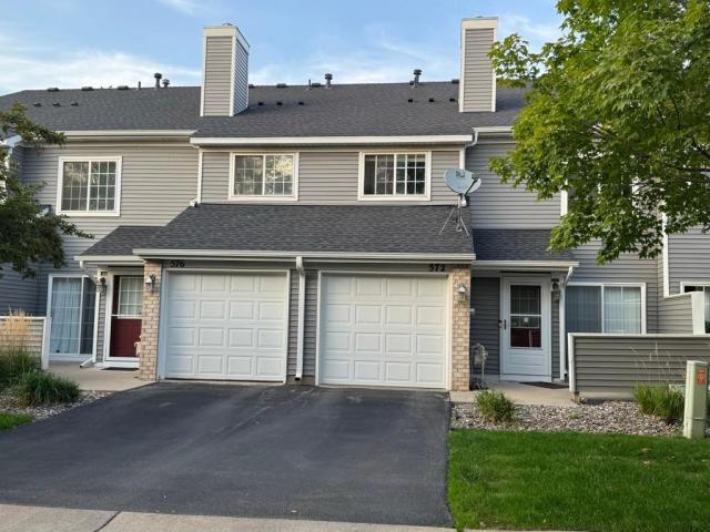572 Blackbird Court Chanhassen MN 55317 - MLS# 6789129