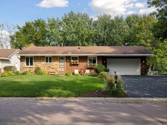 14678 Dunbar Court Saint Paul MN 55124 - MLS# 6789326