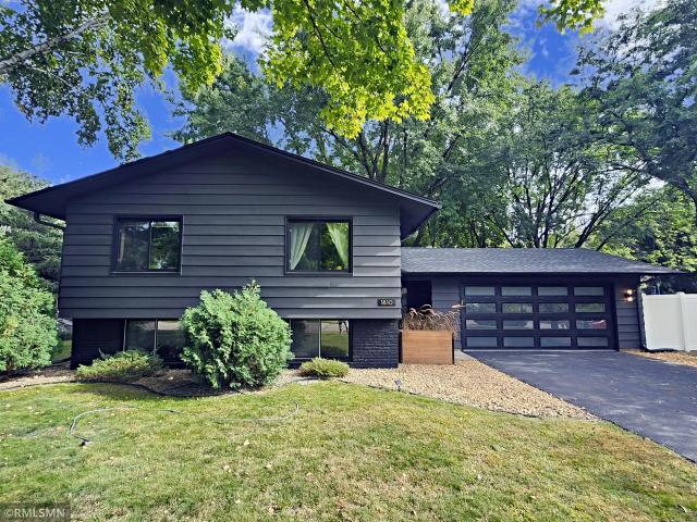 1810 Peony Lane N Plymouth MN 55447 - MLS# 6789569