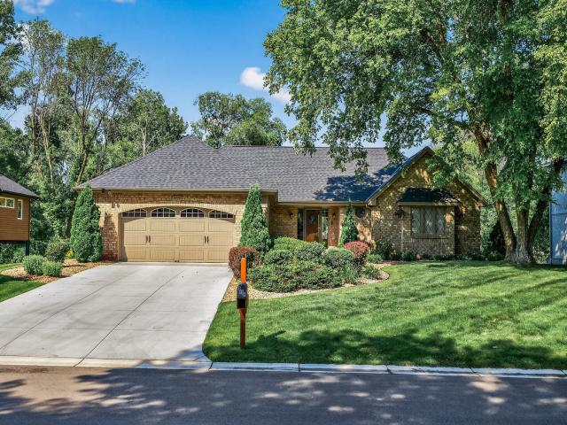 3665 Vinewood Lane N Minneapolis MN 55441 - MLS# 6789633