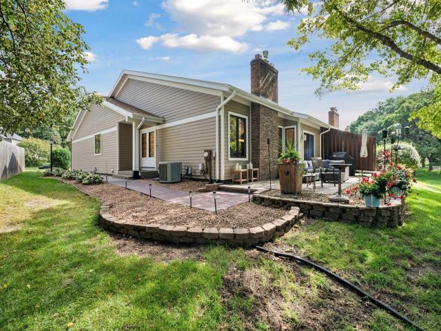 9212 Hyland Creek Road Minneapolis MN 55437 - MLS# 6789680