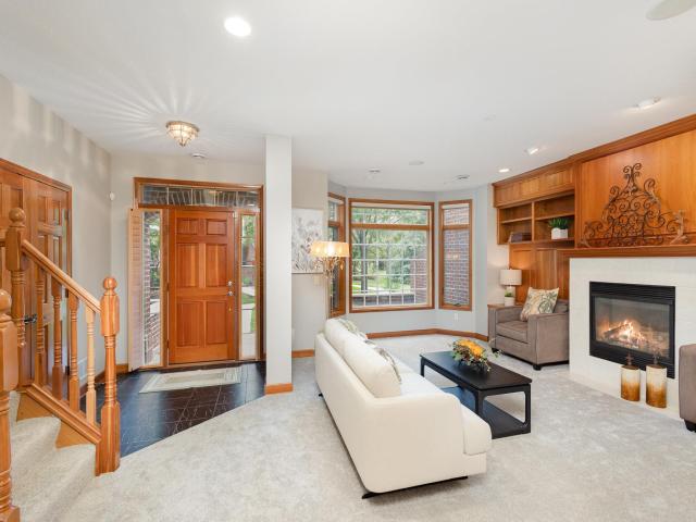 10776 Falling Water Lane Unit B Saint Paul MN 55129 - MLS# 6789893