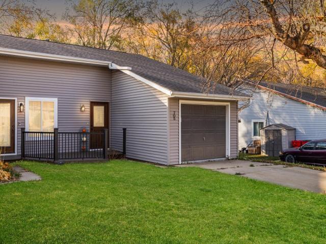 705 Berg Boulevard SE Stewartville MN 55976 - MLS# 6790203