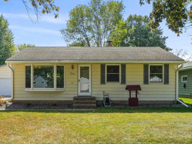 2244 Roth Place Saint Paul MN 55110 - MLS# 6790260