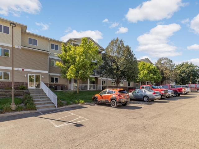 300 Whispering Lane Unit 201 Hastings MN 55033 - MLS# 6790319
