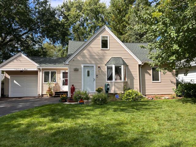 3833 Zane Avenue N Minneapolis MN 55422 - MLS# 6790482