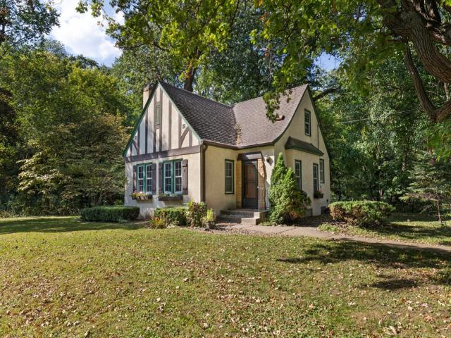 15108 Excelsior Boulevard Minnetonka MN 55345 - MLS# 6790549