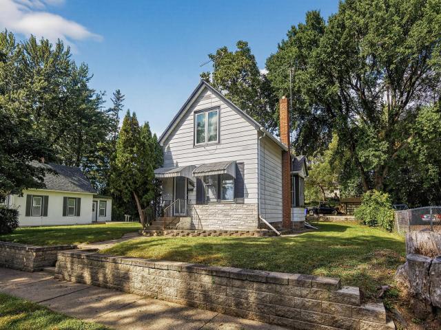 1323 4th Street E Saint Paul MN 55106 - MLS# 6790625