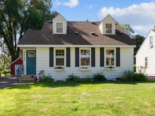 4349 43rd Avenue N Minneapolis MN 55422 - MLS# 6790726