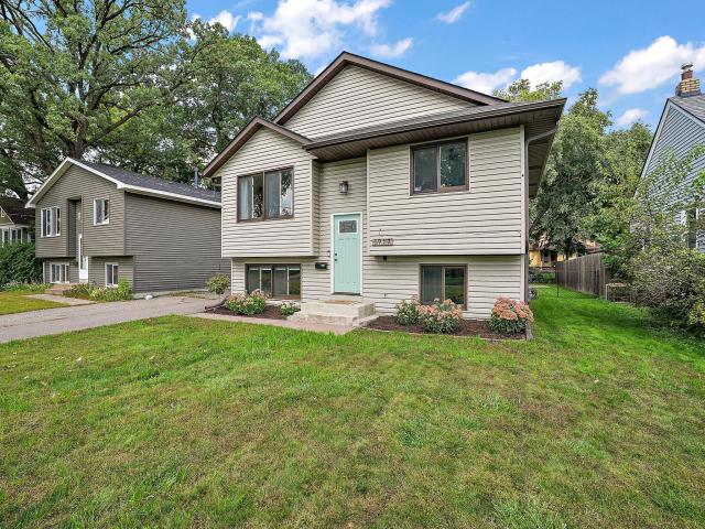 1917 Webber Street Saint Paul MN 55110 - MLS# 6790853