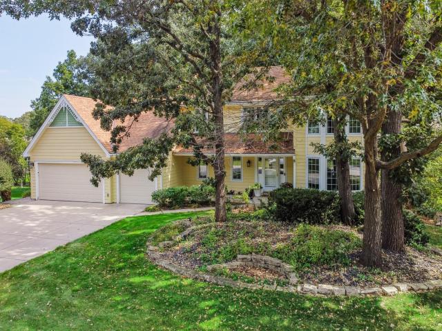 13420 Gull Court Apple Valley MN 55124 - MLS# 6791063