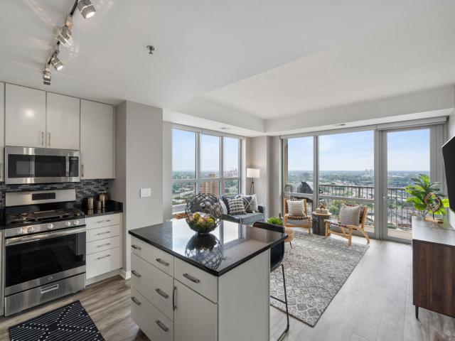 929 Portland Avenue Unit 2106 Minneapolis MN 55404 - MLS# 6791117