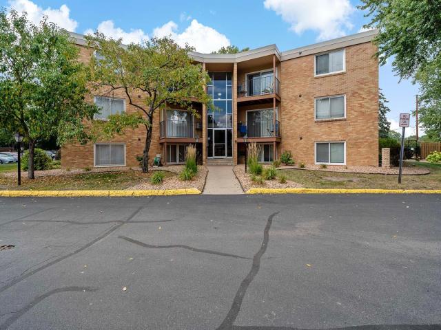 9147 Highway 55 Unit 102 Golden Valley MN 55427 - MLS# 6791128