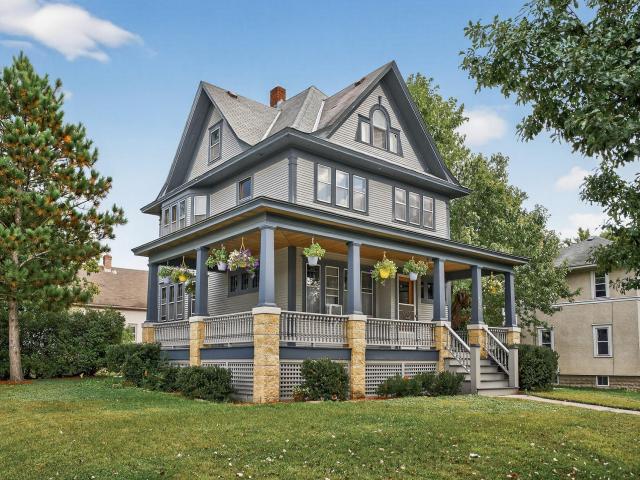 1005 Como Boulevard E Saint Paul MN 55103 - MLS# 6791458
