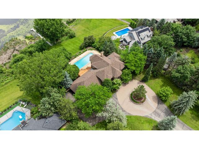 6541 Beach Road Eden Prairie MN 55344 - MLS# 6791736