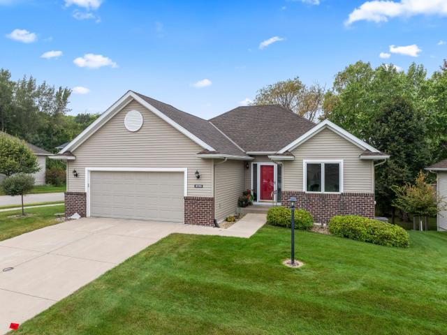 2116 Park Pointe Drive Northfield MN 55057 - MLS# 6791946