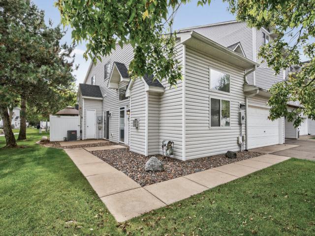 1054 109th Lane NW Coon Rapids MN 55433 - MLS# 6792018