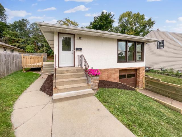 1426 Burr Street Saint Paul MN 55130 - MLS# 6792075