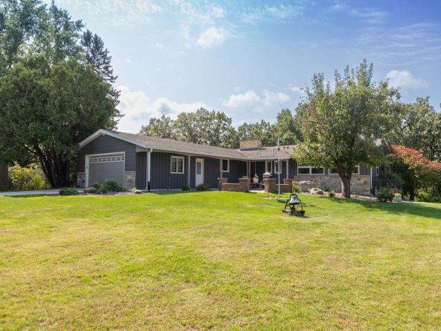 3850 Meadow Ridge Drive SW Rochester MN 55902 - MLS# 6792111