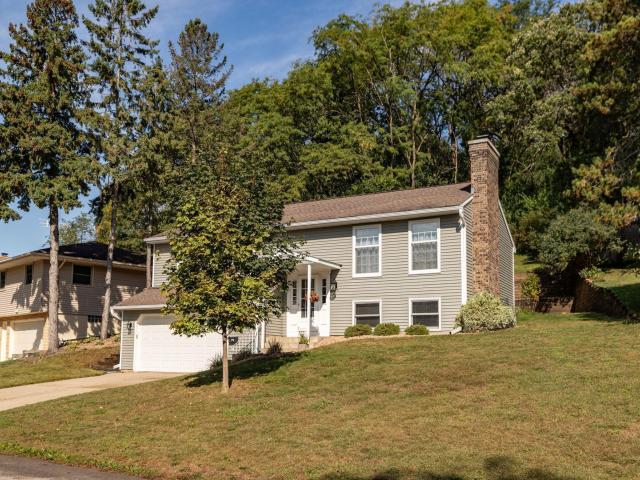 1815 10th Street NE Rochester MN 55906 - MLS# 6792112