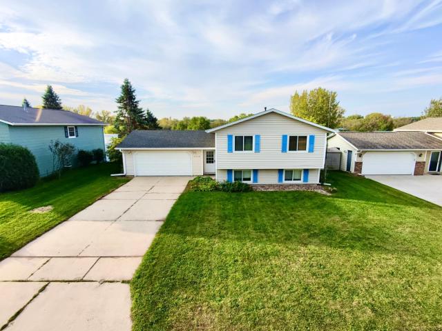 3918 Chesapeake Lane NW Rochester MN 55901 - MLS# 6792267
