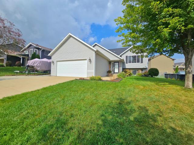 4312 Knotting Hill Lane NW Rochester MN 55901 - MLS# 6792386