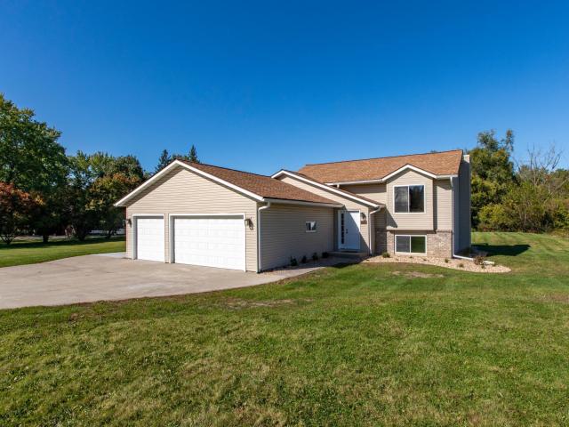 5897 Woodrose Court SE Rochester MN 55904 - MLS# 6792648