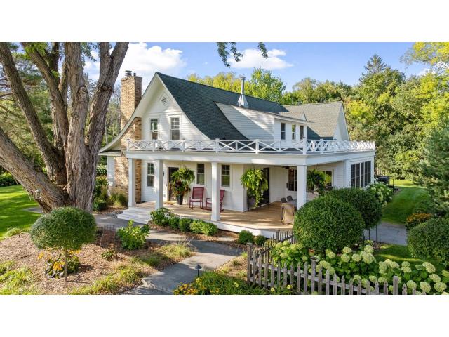 820 Old Crystal Bay Road S Wayzata MN 55391 - MLS# 6792979