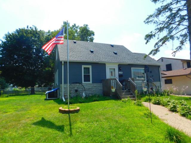 1698 Arlington Avenue E Saint Paul MN 55106 - MLS# 6793209