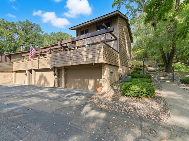 122 Birnamwood Drive Burnsville MN 55337 - MLS# 6793456