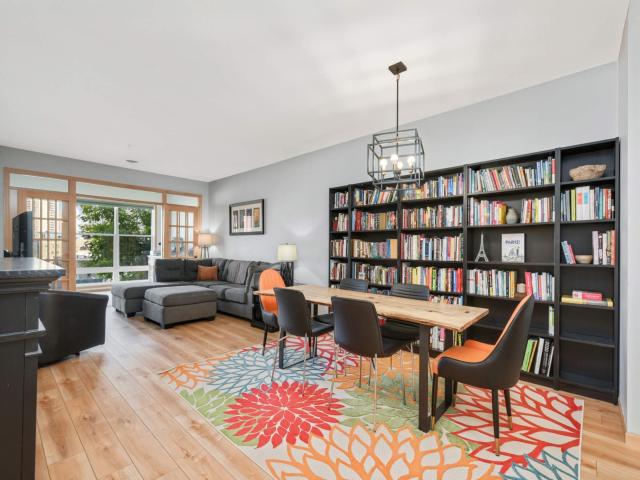 301 Oak Grove Street Unit 205 Minneapolis MN 55403 - MLS# 6793479