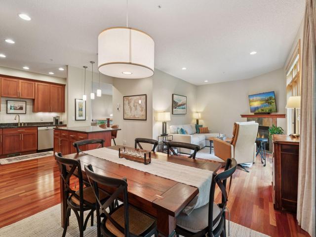 11911 Minnetonka Boulevard Hopkins MN 55305 - MLS# 6793612