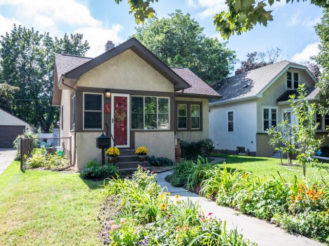 968 Hyacinth Avenue E Saint Paul MN 55106 - MLS# 6793613