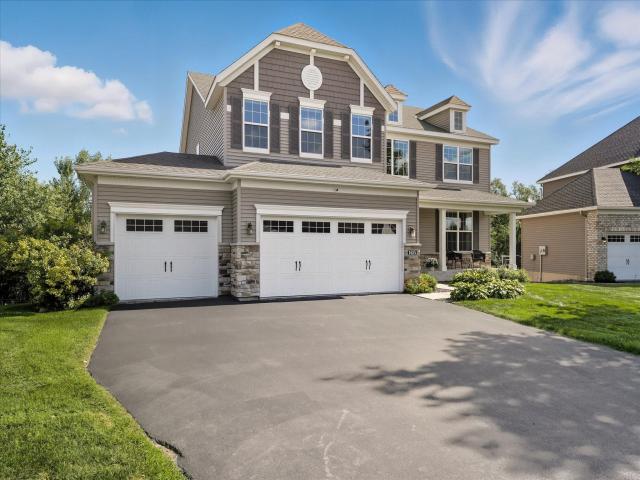 1655 Hemlock Way Chanhassen MN 55317 - MLS# 6793784