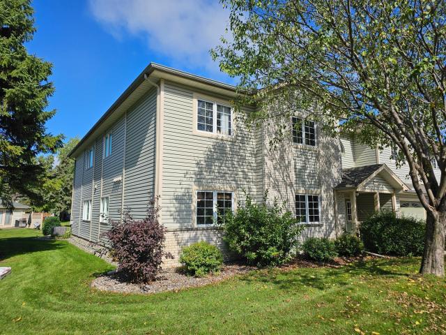 811 98th Avenue NW Unit 101 Minneapolis MN 55433 - MLS# 6794139