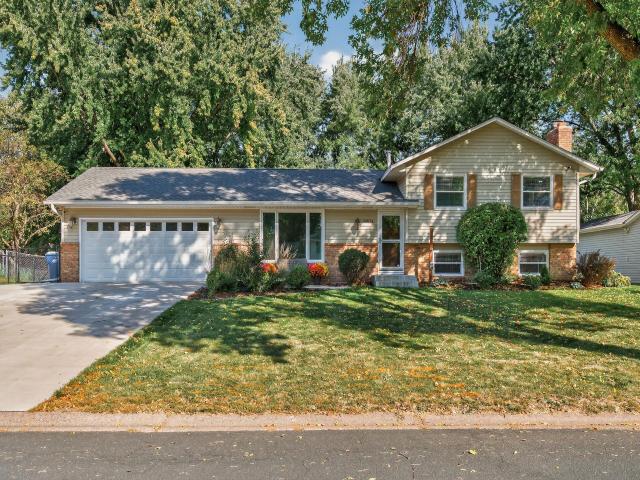 10924 101st Place N Maple Grove MN 55369 - MLS# 6794244