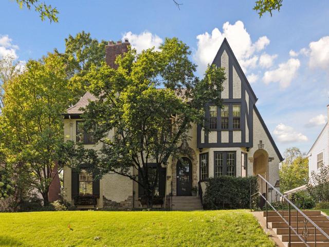 265 Mount Curve Boulevard Saint Paul MN 55105 - MLS# 6794505