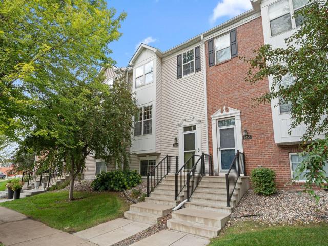 8439 Grove Place Shakopee MN 55379 - MLS# 6795009
