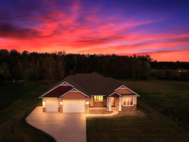 1013 Birch Avenue NE Montgomery MN 56069 - MLS# 6795069