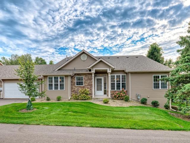 5762 Willow Lane N Shoreview MN 55126 - MLS# 6795217