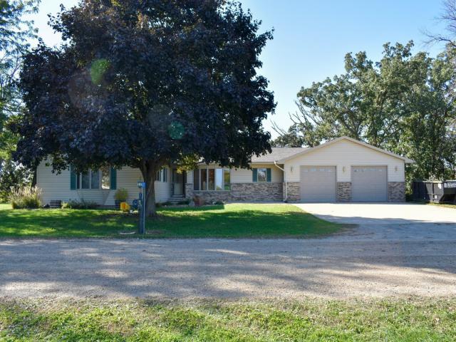3425 Hoeger Lane Albert Lea MN 56007 - MLS# 6795304