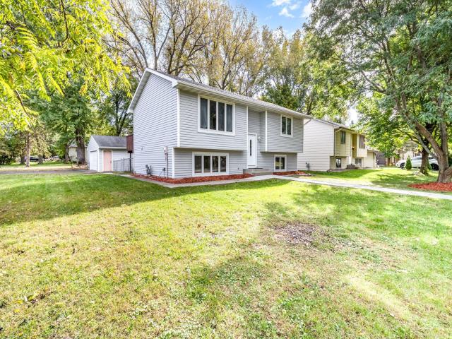 3120 Greenbrier Street Saint Paul MN 55117 - MLS# 6795516