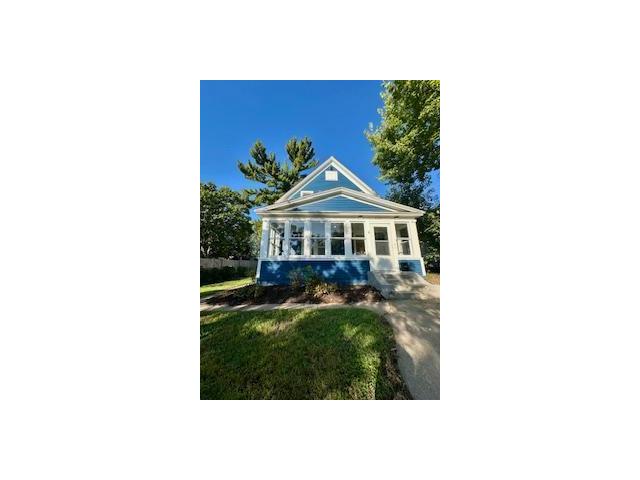 2123 Sheridan Avenue N Minneapolis MN 55411 - MLS# 6795664