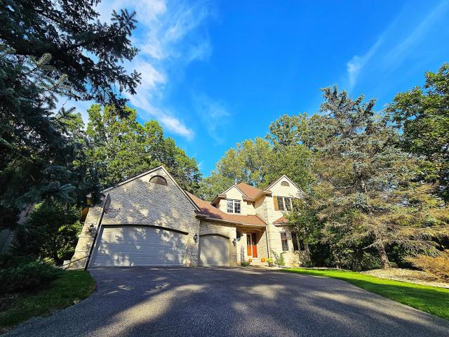 13101 Heritage Way Saint Paul MN 55124 - MLS# 6795734