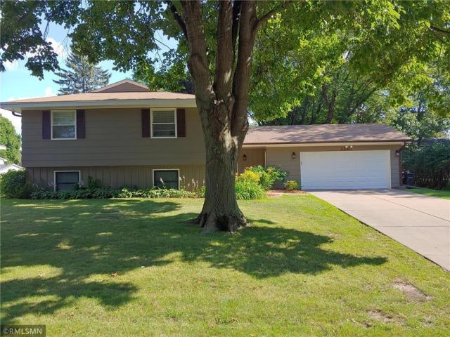 2340 Standridge Avenue North Saint Paul MN 55109 - MLS# 6795869