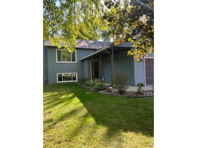 1402 36th Street SW Rochester MN 55902 - MLS# 6795921