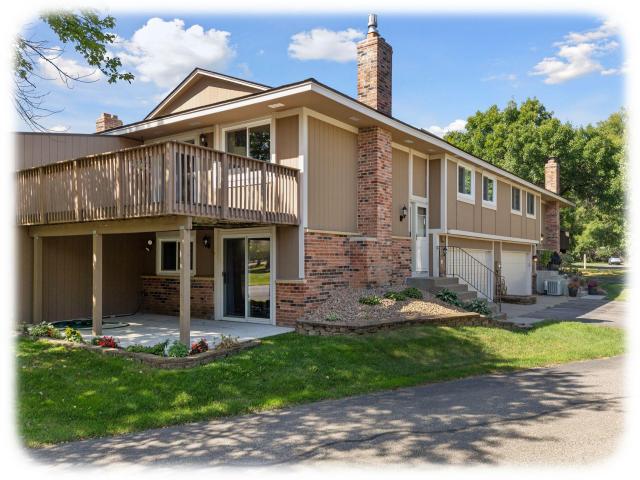 7596 Zinnia Way N Maple Grove MN 55311 - MLS# 6795949